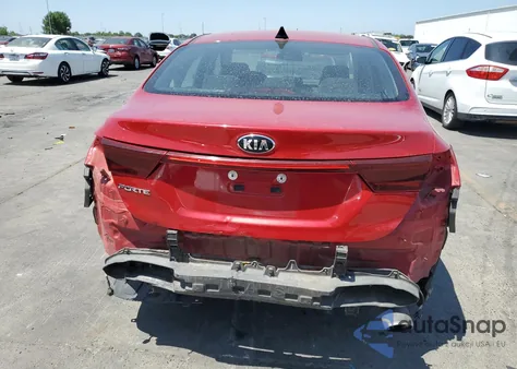 2021 Kia Forte Fe z USA, uszkodzony, nr VIN 3KPF24AD2ME316588